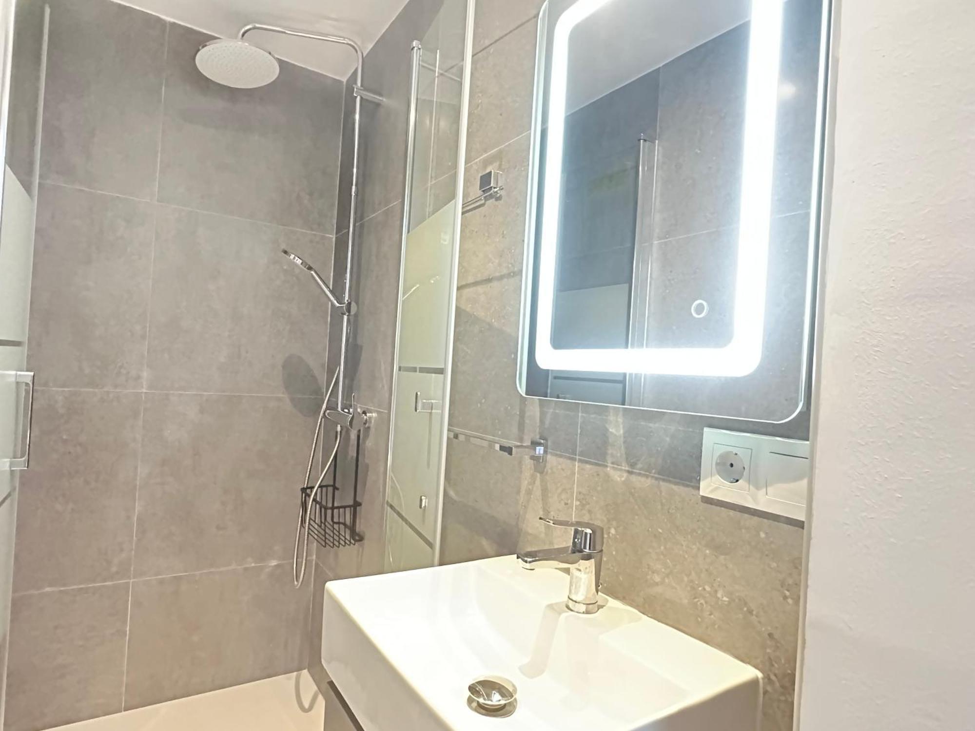 Apartamento Moderno Centro De Марбеля Екстериор снимка